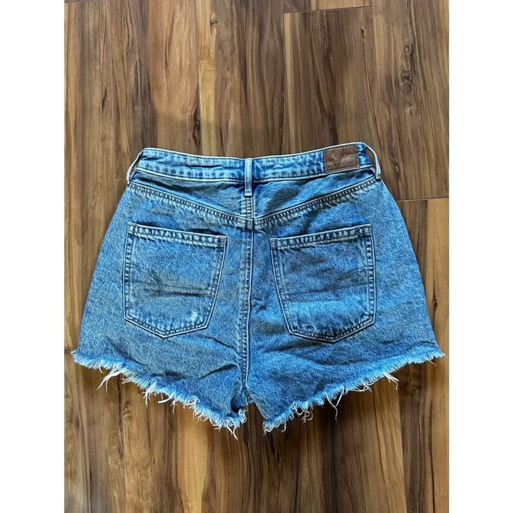 American Eagle Highest Rise 90s Boyfriend Shorts with Bandana Patch